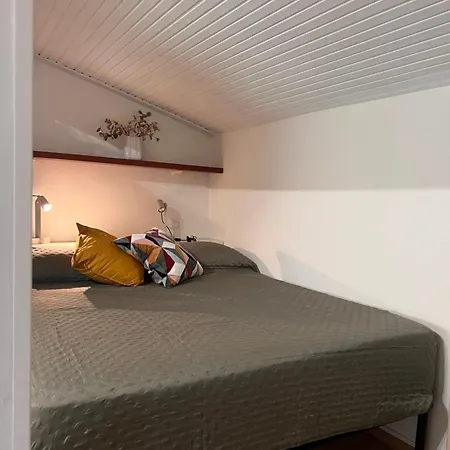 Lake It Easy - Little Attic Apartment Mandello del Lario